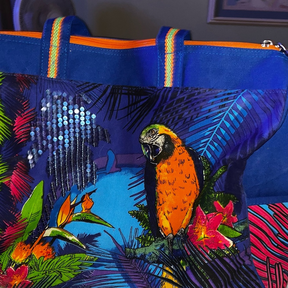 DUFFEL BAG, beautiful tropical colors…